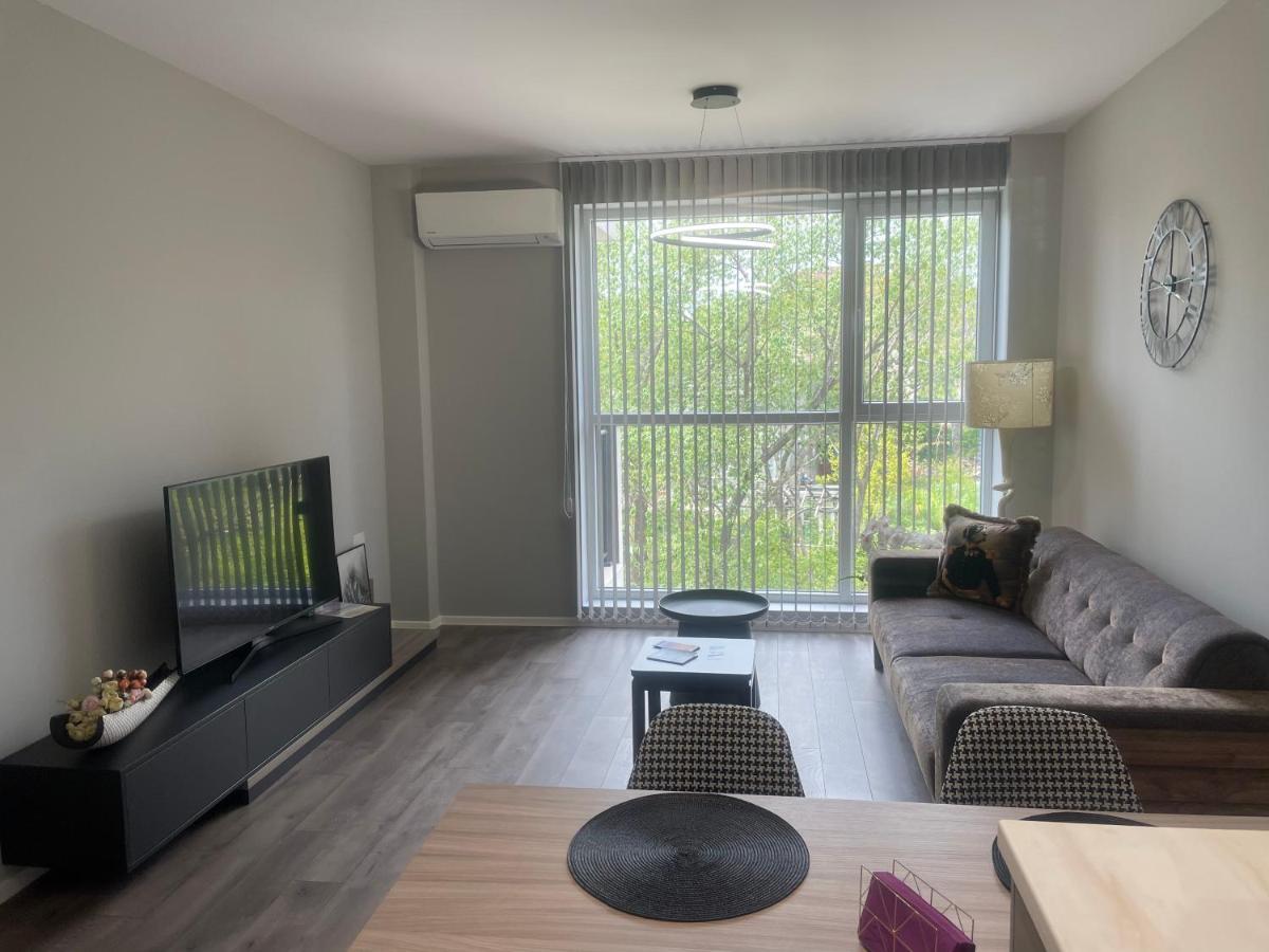 Apartments Mir Varna City Εξωτερικό φωτογραφία